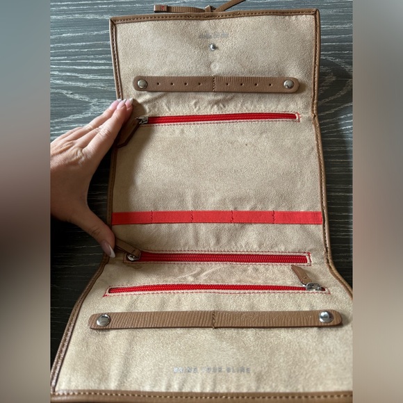 Stella & Dot jewelry organizer. - Picture 3 of 4